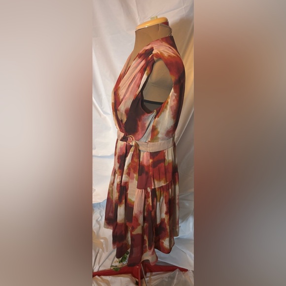 Taylor Burgundy Abstract Wrap Dress Sleeveless Knee Length - Picture 4 of 6